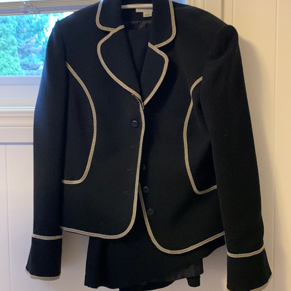 Other - Two piece blaster n skirt - awesome!